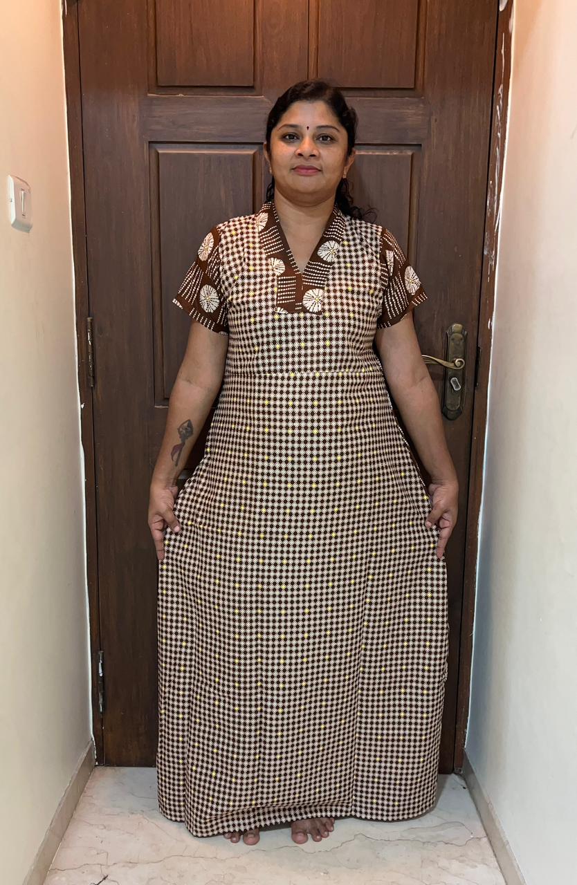 WhatsApp Image 2026-01-10 at 1.19.46 PM (1) 0A1529PN-Brown V Neck Circle Pattern Pranjul Nighty - Image 1