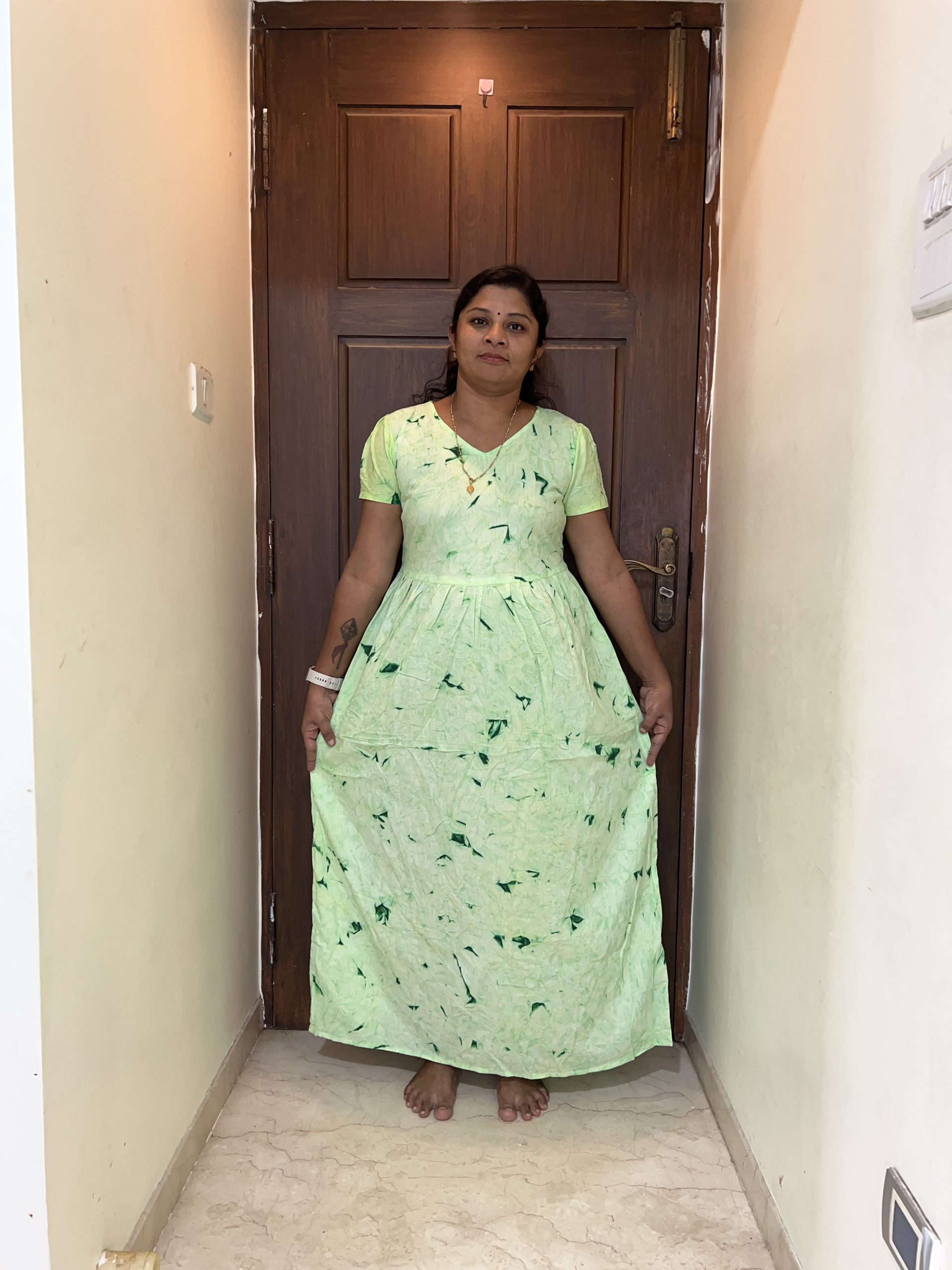 IMG_3309 PPCZ032-Peacock feeding frock - Image 1