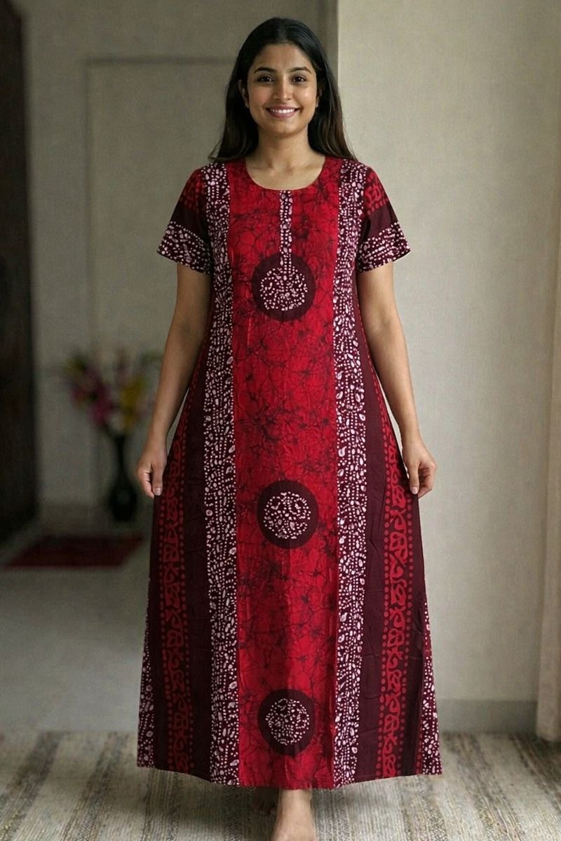 WhatsApp Image 2026-01-29 at 4.31.52 PM (1) PBZ102-Peacock Batik Zip Nighty - Image 1