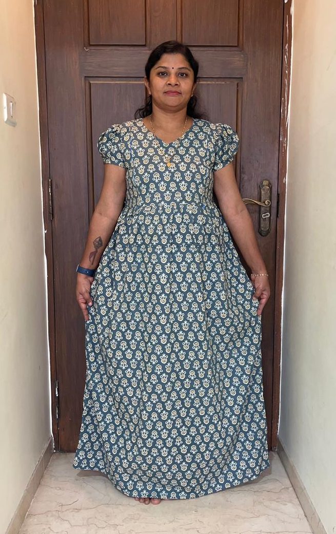 WhatsApp Image 2026-02-04 at 11.27.09 AM ZFT073-Peacock Feeding Nighty - Image 1