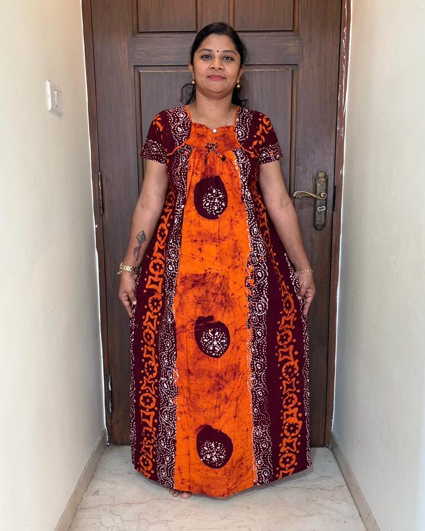 WhatsApp Image 2026-03-16 at 4.14.02 PM 00AA-PEPNZ-105-Peacock Pleats No Ziip Batik - Image 1