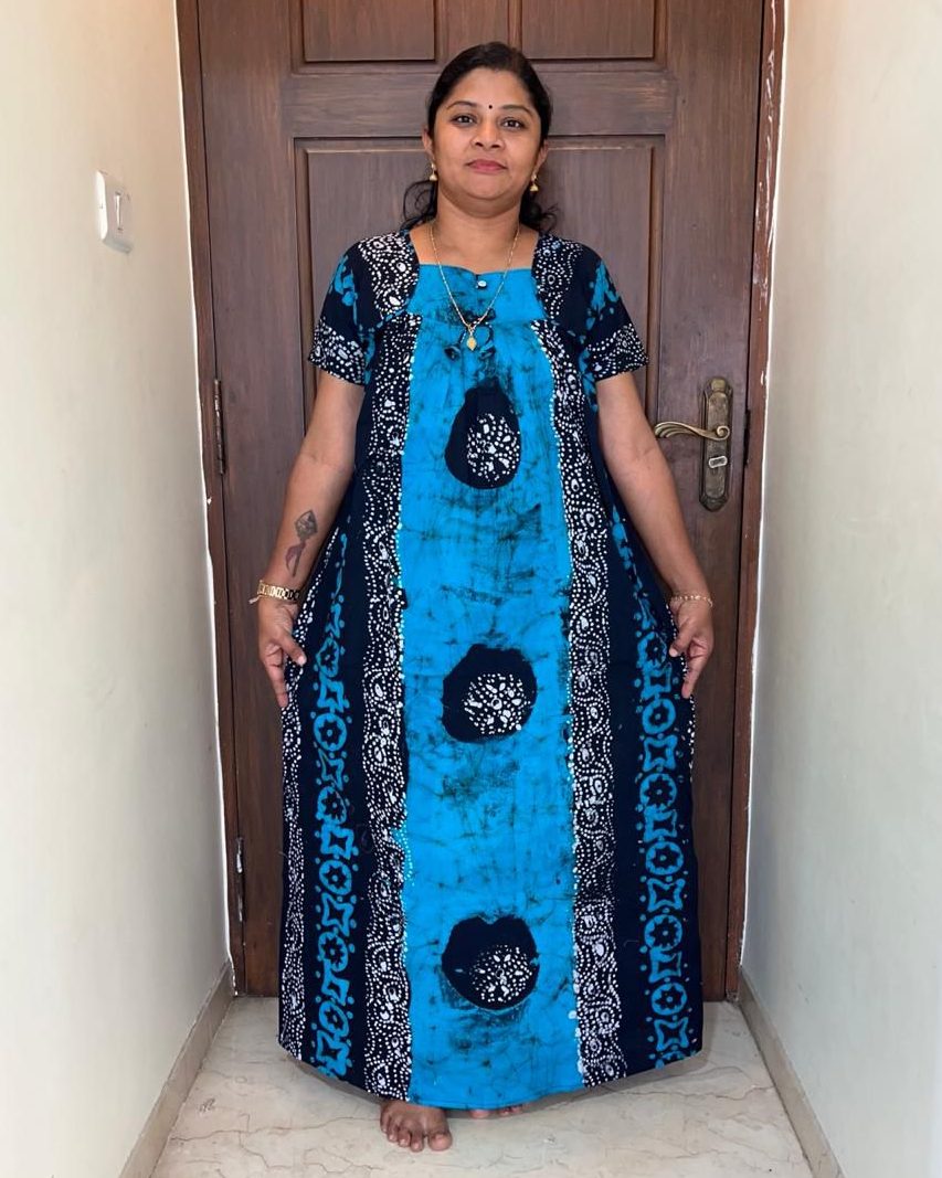 WhatsApp Image 2026-03-30 at 6.27.02 PM 00AA-PEPNZ-504-Peacock Pleats No Ziip Batik Nighty - Image 1