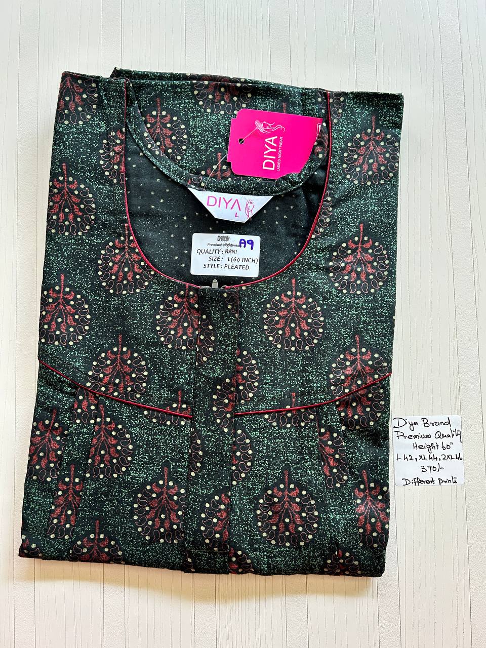 product-0.jpg DN001 Diya height pleats zip