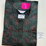 Diya height pleats zip