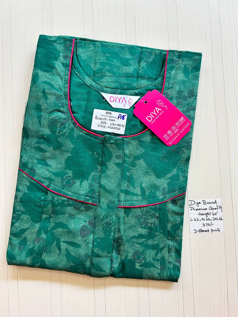 product-0.jpg DN025 DIYA BRAND Height Pleats zip