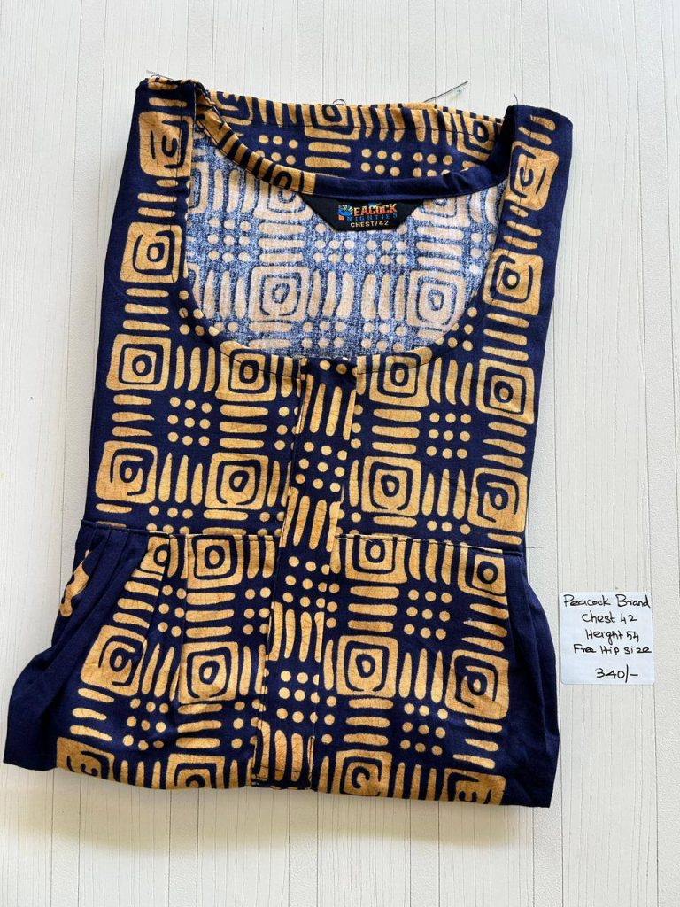 AA0236 Peacock Pleats zip