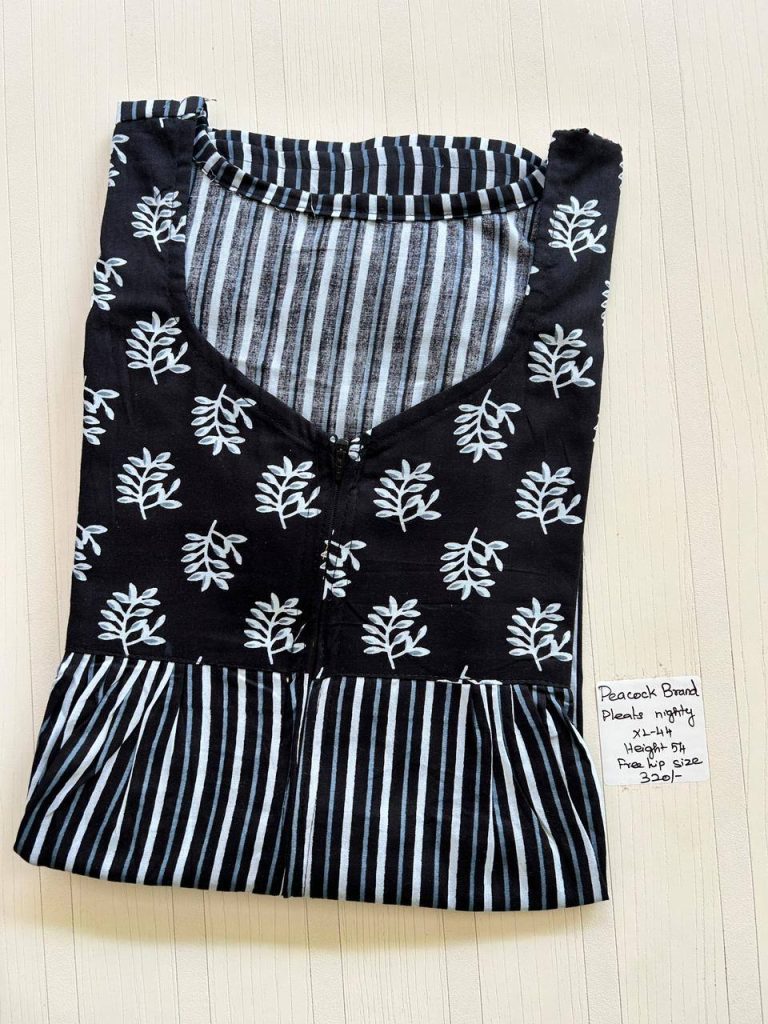 AA0245 Peacock Pleats zip