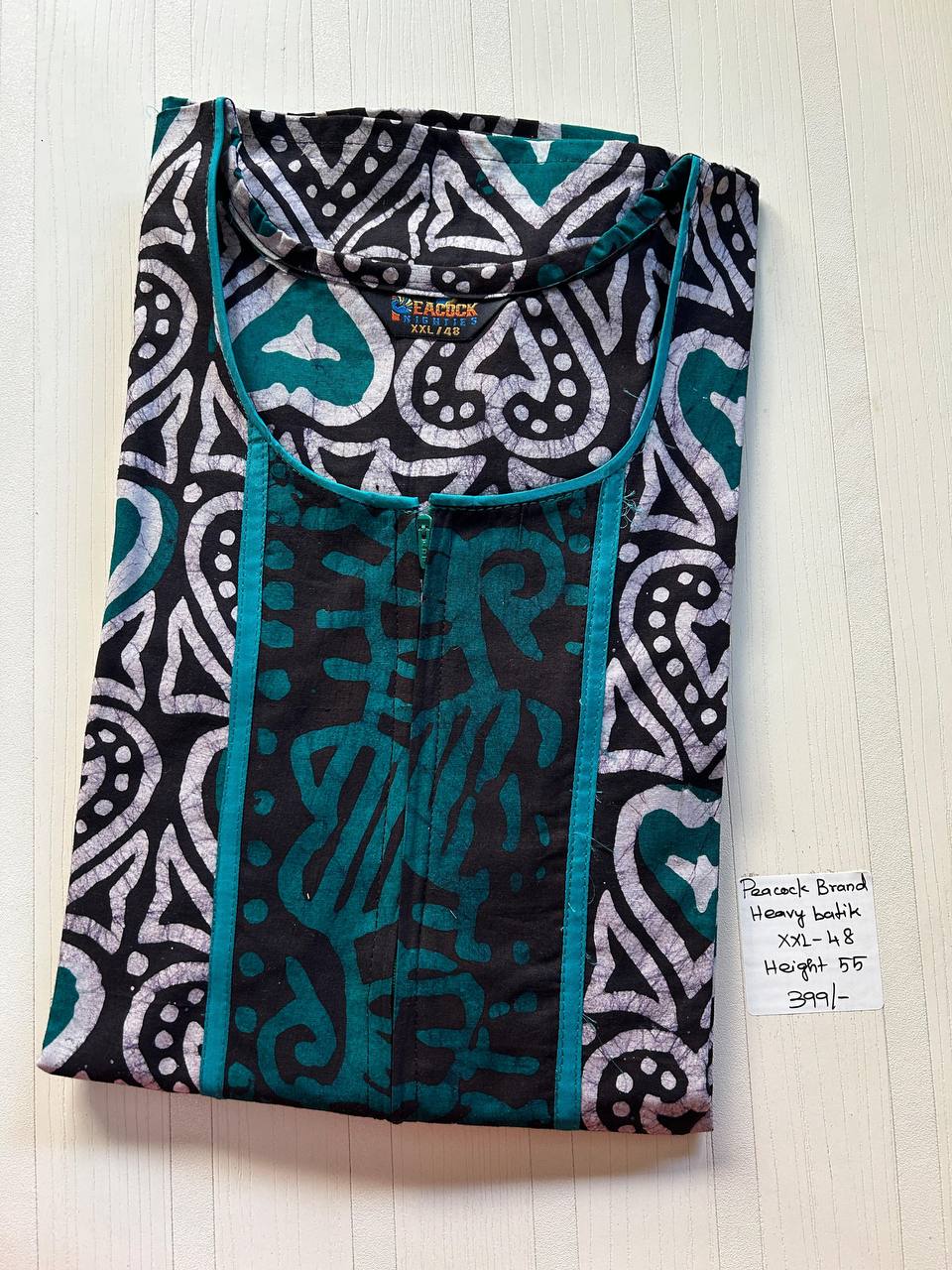 product-0.jpg AA0509 Peacock Zip batik