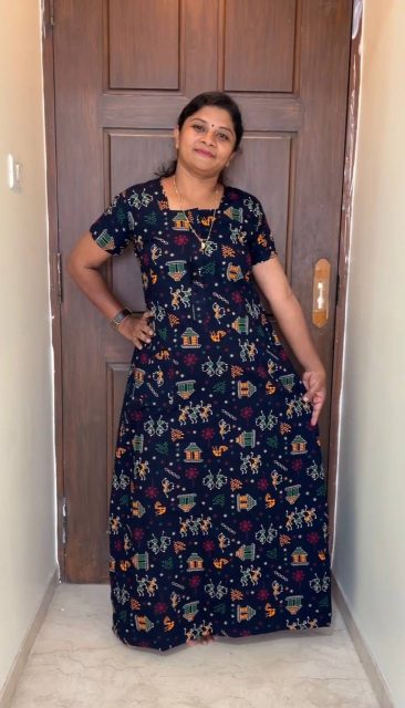 AA0211 Height Peacock Zip