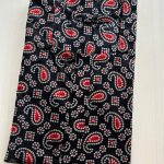 AP0710 Height Peacock zip