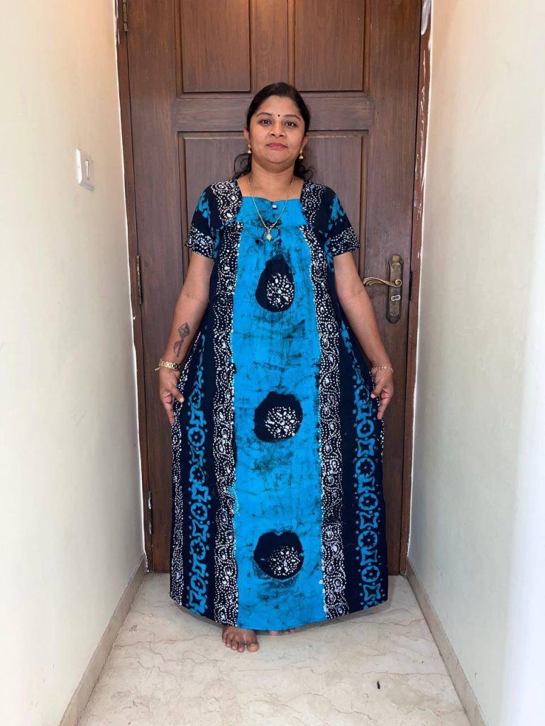 AA0106 Peacock Pleats no ziip Batik