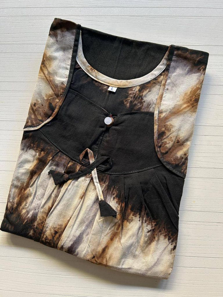 AA0114 Peacock Pleats no ziip