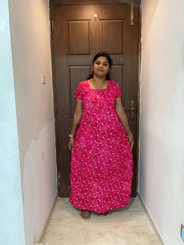 AA0782 Peacock zip (clearance sale)Batik