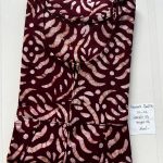 AA0261 Peacock Pleats Zip Batik