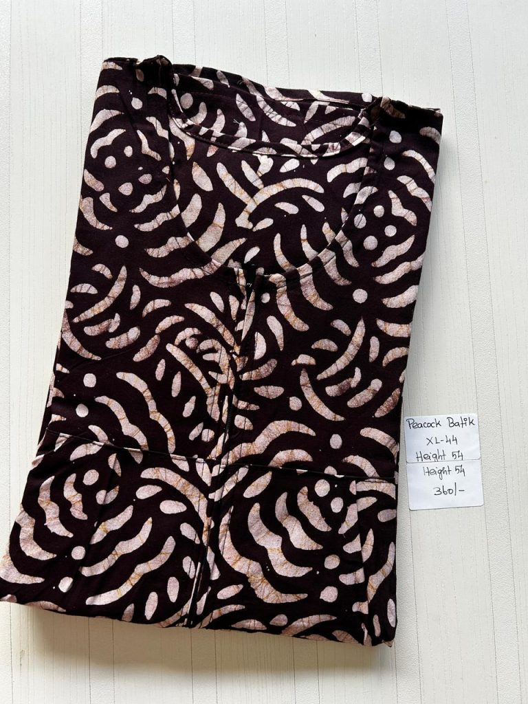AA0262 Peacock Pleats Zip Batik