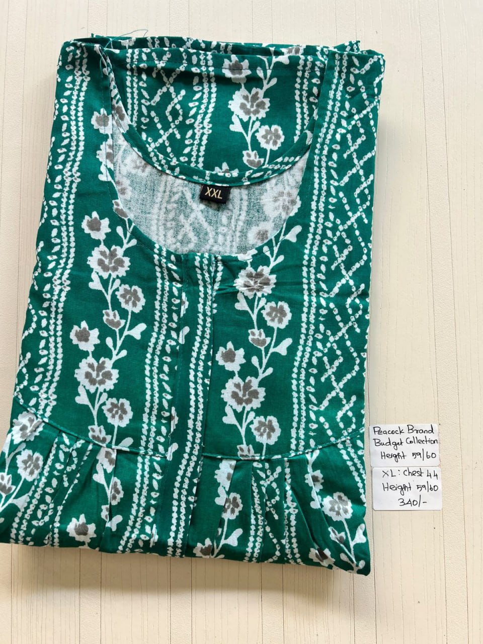 product-0.jpg AA0286 Height peacock pleats zip